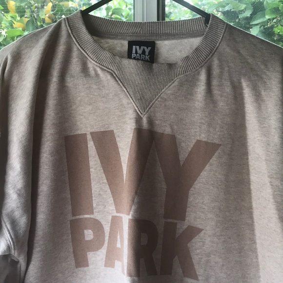 IVY Park tan sweatshirt size Medium - Picture 5 of 8